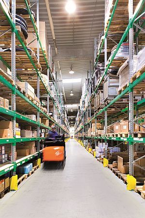 Logistik_HRL_300x450.jpg